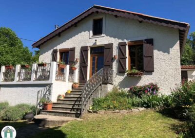 Magnifique maison avec jardin et garage